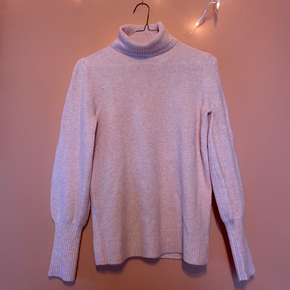 Women’s sweater